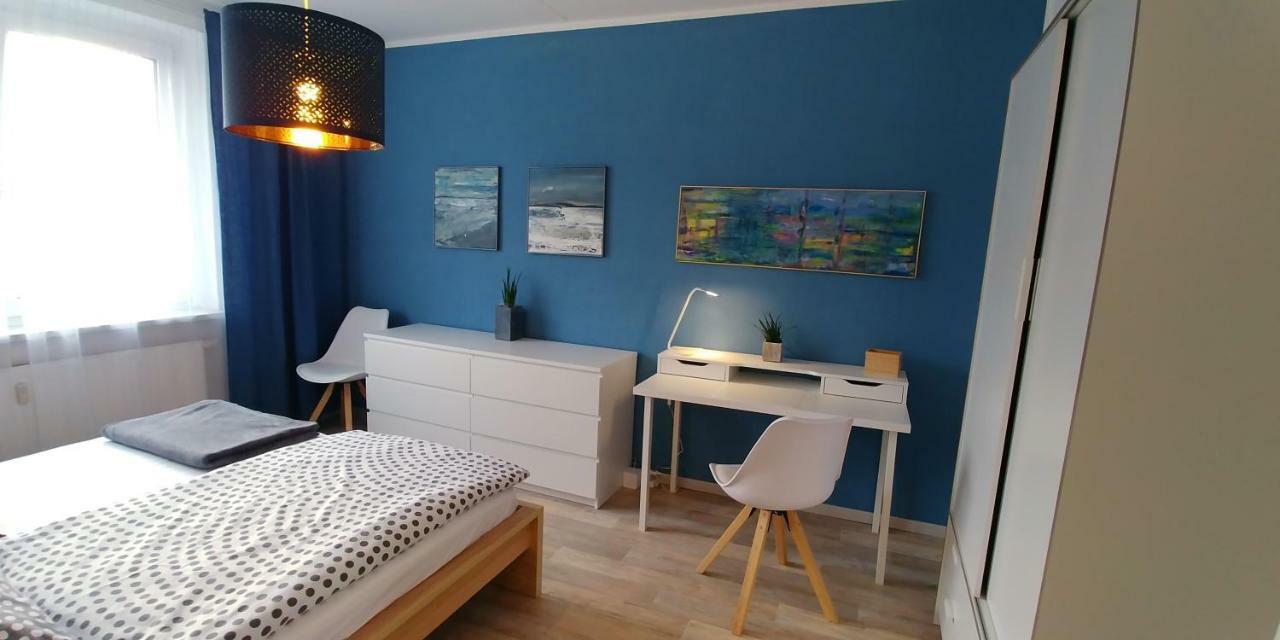 F3 - "Gemuetlich Mit Kunst" Apartment Dresden Bagian luar foto